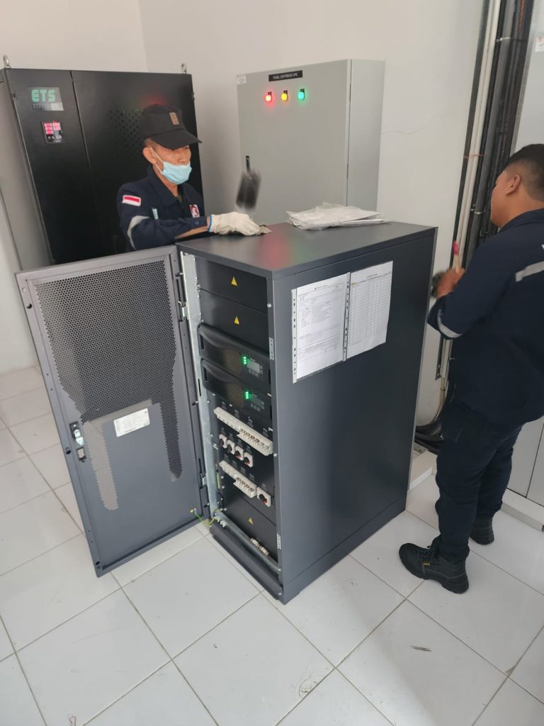 Layanan purna jual dan troubleshooting UPS Centiel